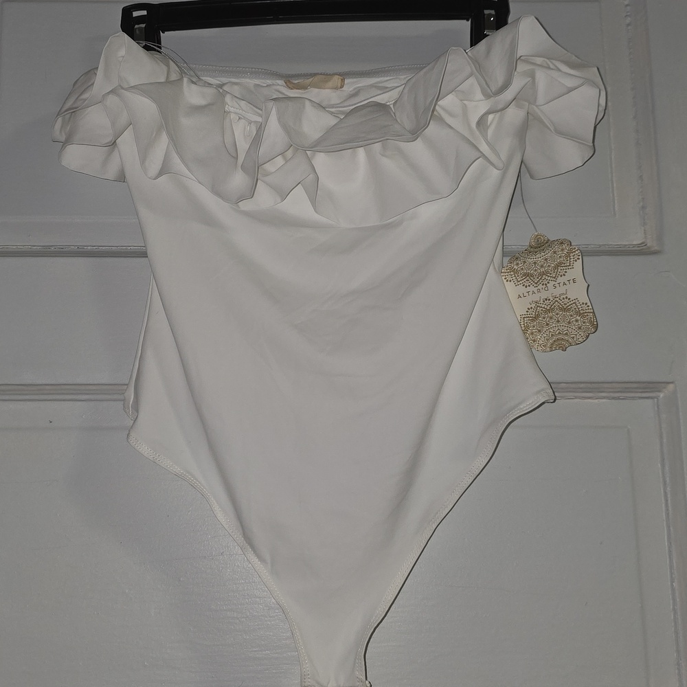 Altar'd State White Ruffle Off-Shoulder Bodysuit